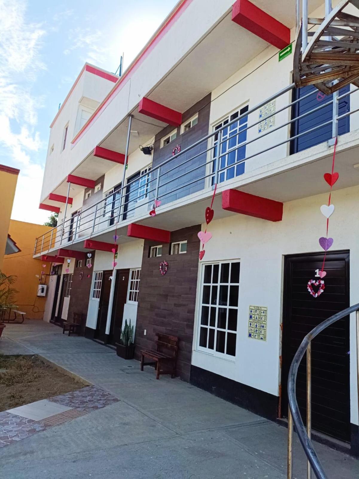 Casa Alebrijes Hotel San Agustin de las Juntas Bagian luar foto