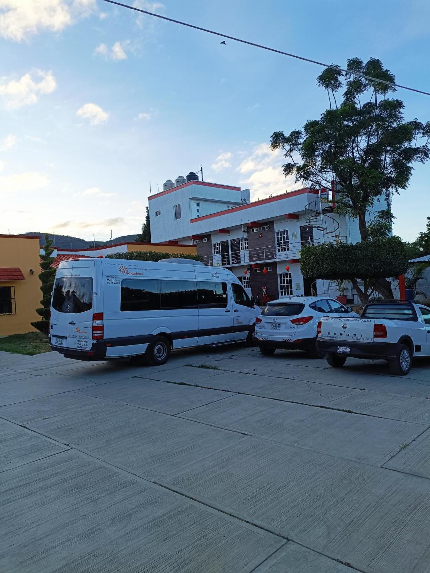 Casa Alebrijes Hotel San Agustin de las Juntas Bagian luar foto